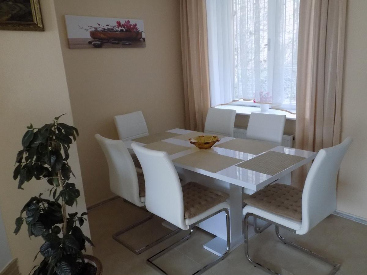 Penzion Marjanka Hluboká nad Vltavou Dış mekan fotoğraf